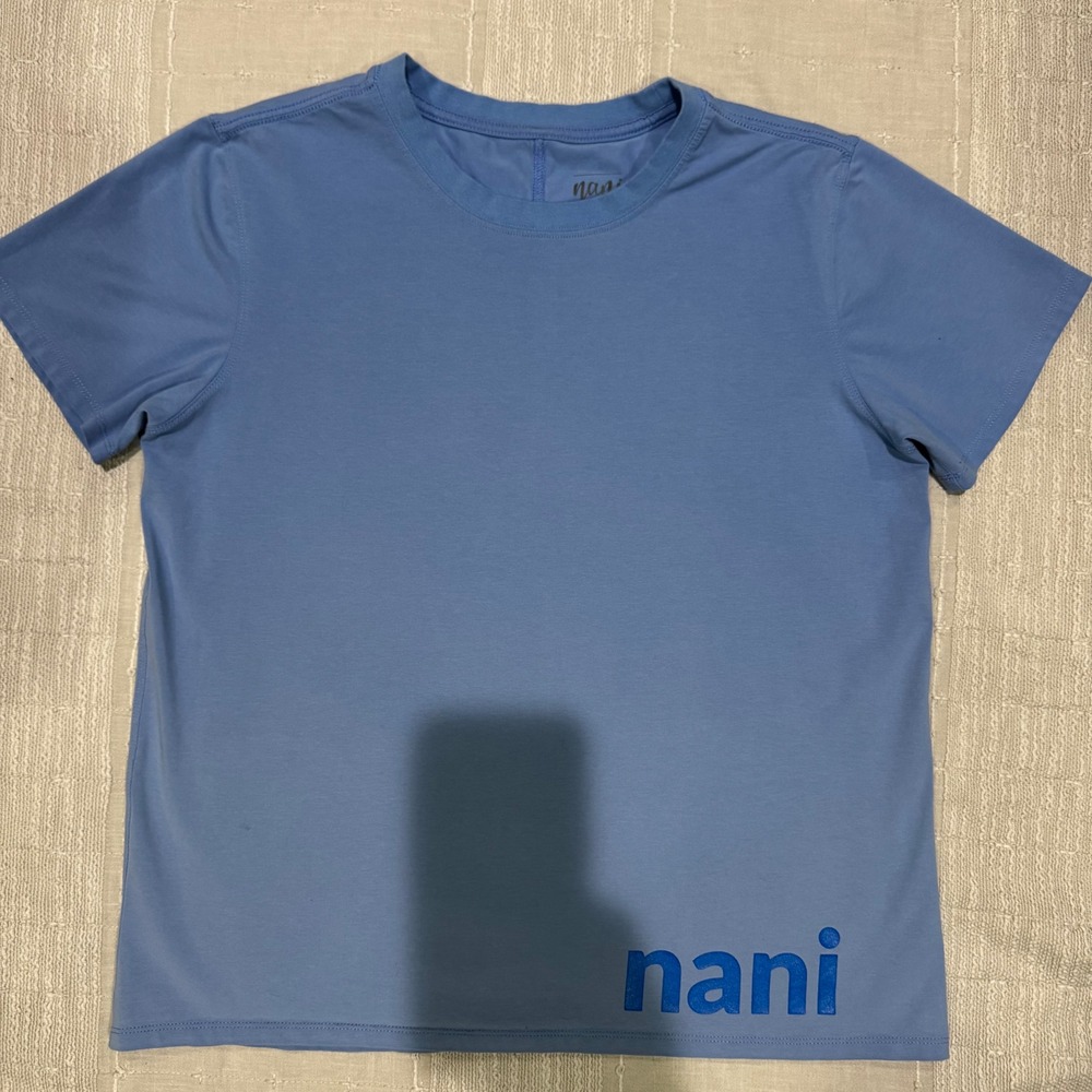 Nani Active Womens XS Blue Short Sleeve Logo Graphic Crew Neck T-Shirt Cotton